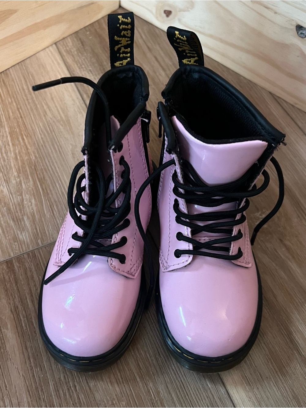 Dr. Martens 1460 T Toddler Pink Patent Leather Lace Up Zip Boots Size 9 US